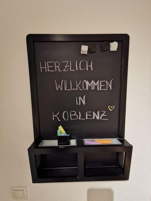 קובלנץ Schoene Und Ruhige Wohnung Direkt An Der Mosel מראה חיצוני תמונה