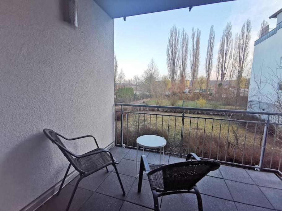 קובלנץ Schoene Und Ruhige Wohnung Direkt An Der Mosel מראה חיצוני תמונה